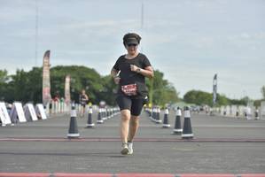 BIB: 0396
                            <button type="button" onclick="openModal(4911561)" class="btn btn-primary btn-sm float-right btn-popup" data-toggle="modal" data-target=".modal-high-quality">
                        <i class="fas fa-shopping-cart"></i> Add to Cart
                    </button>
                                            <button type="button" onclick="isThisMe(4911561, true)" class="btn btn-success btn-sm float-right btn-popup btn-isme hidden" data-toggle="tooltip" data-placement="bottom" title="นี่คือรูปของคุณใช่ไหม คลิกที่นี่เพื่อเอาเข้าอัลบั้ม">
                        <i class="fas fa-plus"></i> Add to album
                    </button>
                    <button type="button" onclick="isThisMe(4911561, false)" class="btn btn-warning btn-sm float-right btn-popup btn-isnotme hidden">
                        <i class="fas fa-ban"></i> Remove from album
                    </button>